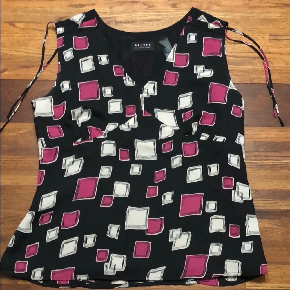 Axcess Liz Claiborne Pink & Black Top